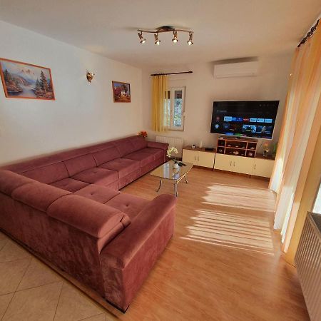Villa Zvonimir Zagvozd Екстер'єр фото