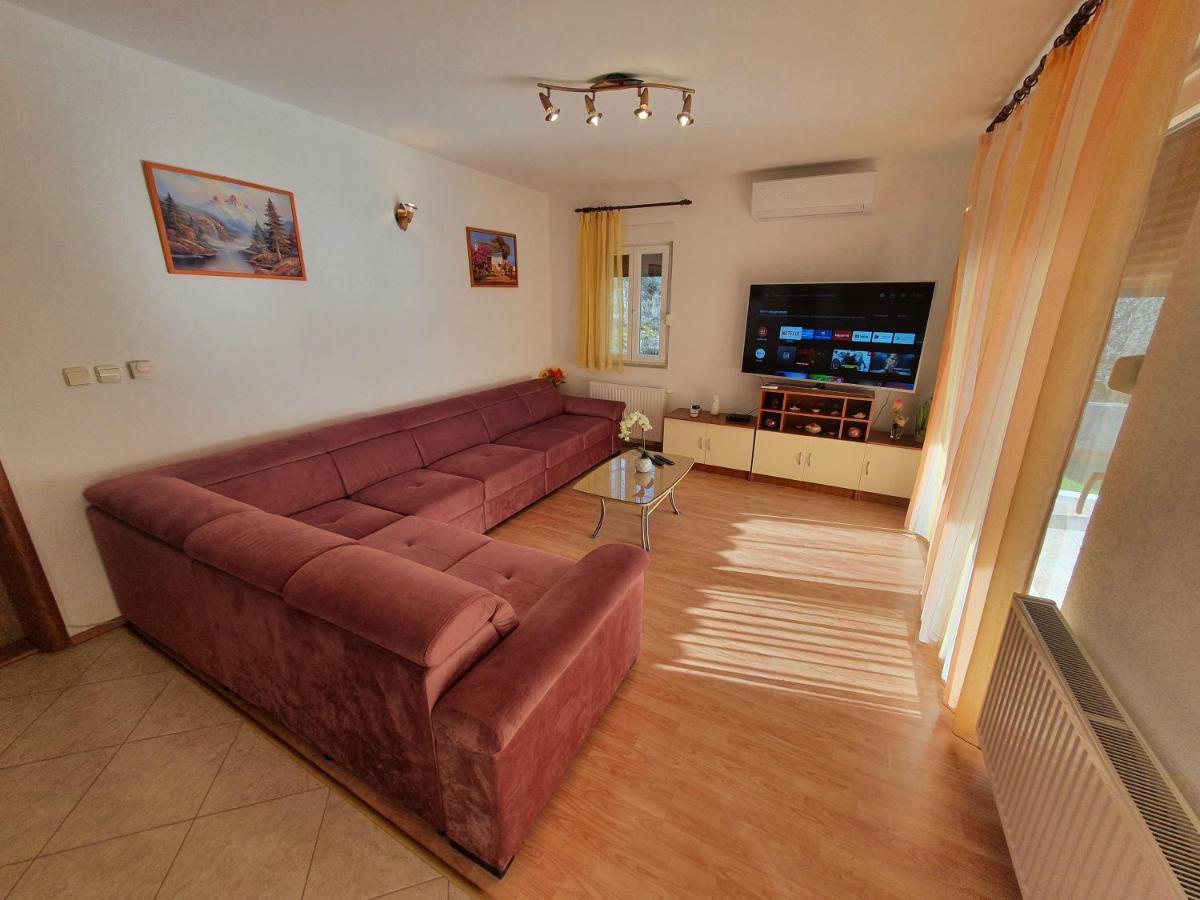 Villa Zvonimir Zagvozd Екстер'єр фото