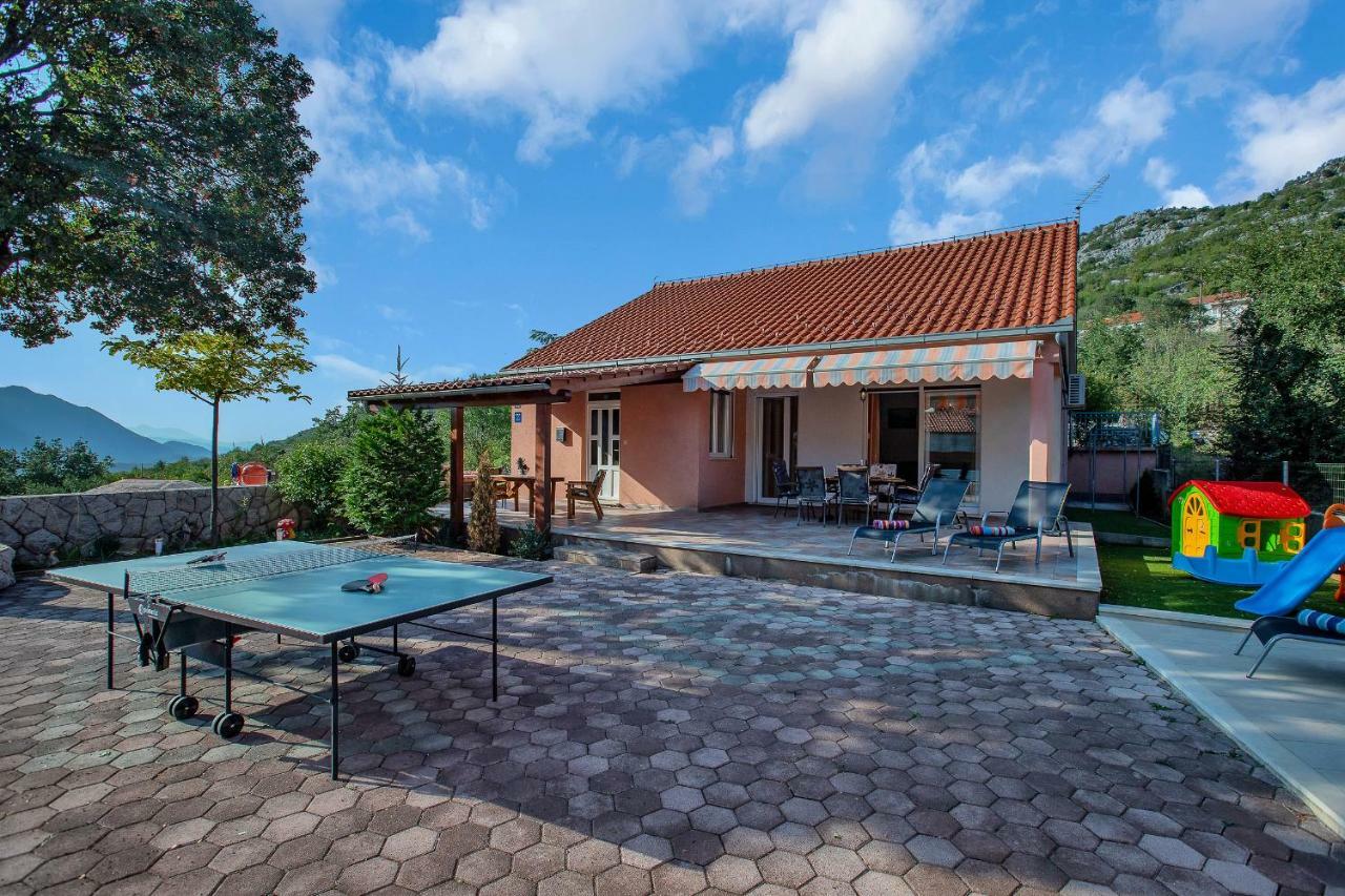 Villa Zvonimir Zagvozd Екстер'єр фото